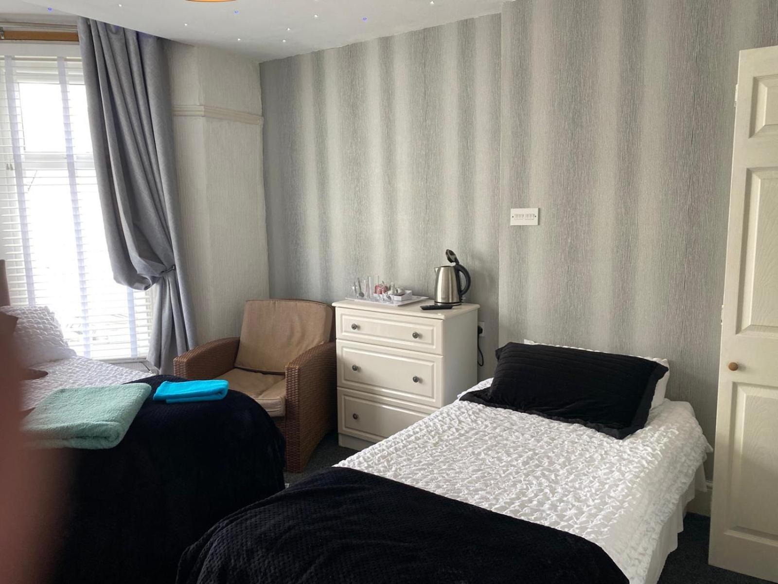 Villa Guest House Порткол Экстерьер фото